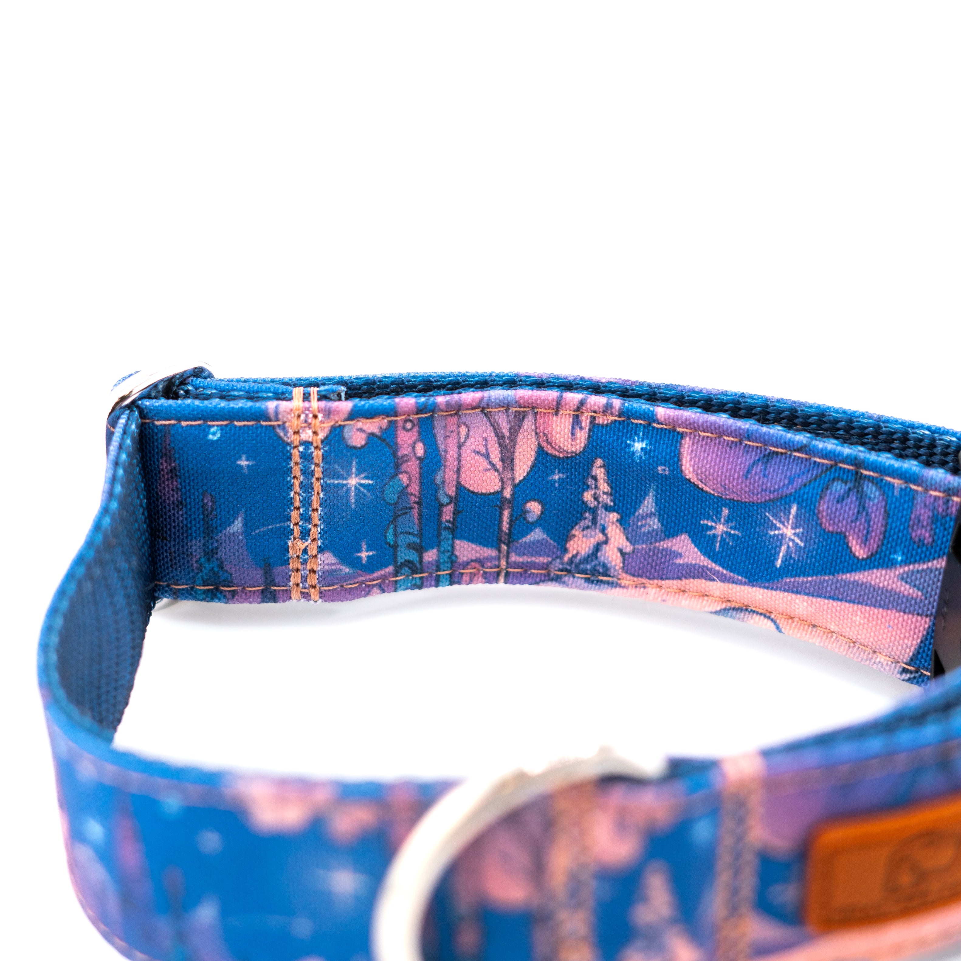 Frosted Pines Collar