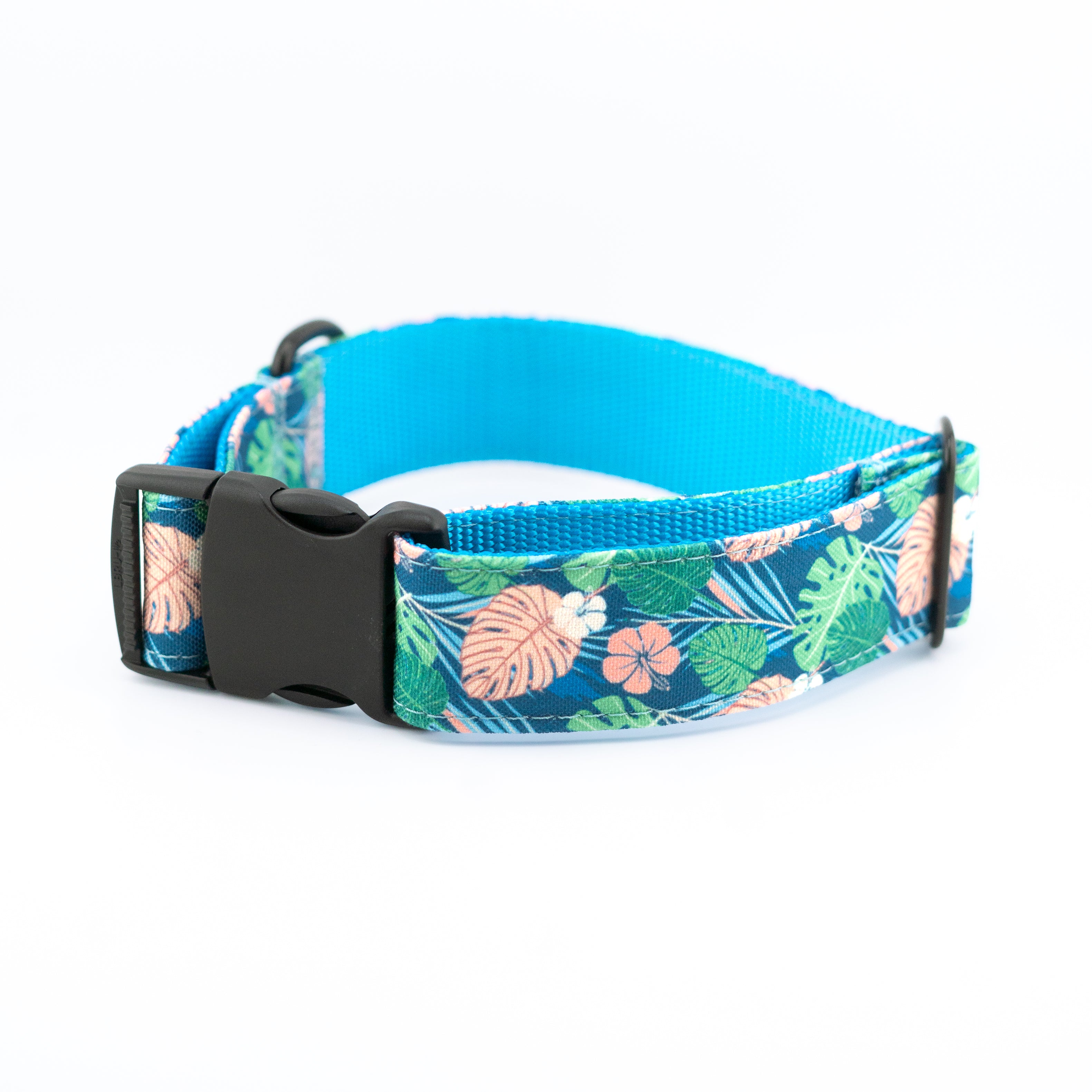 Hawaiian Monstera Collar