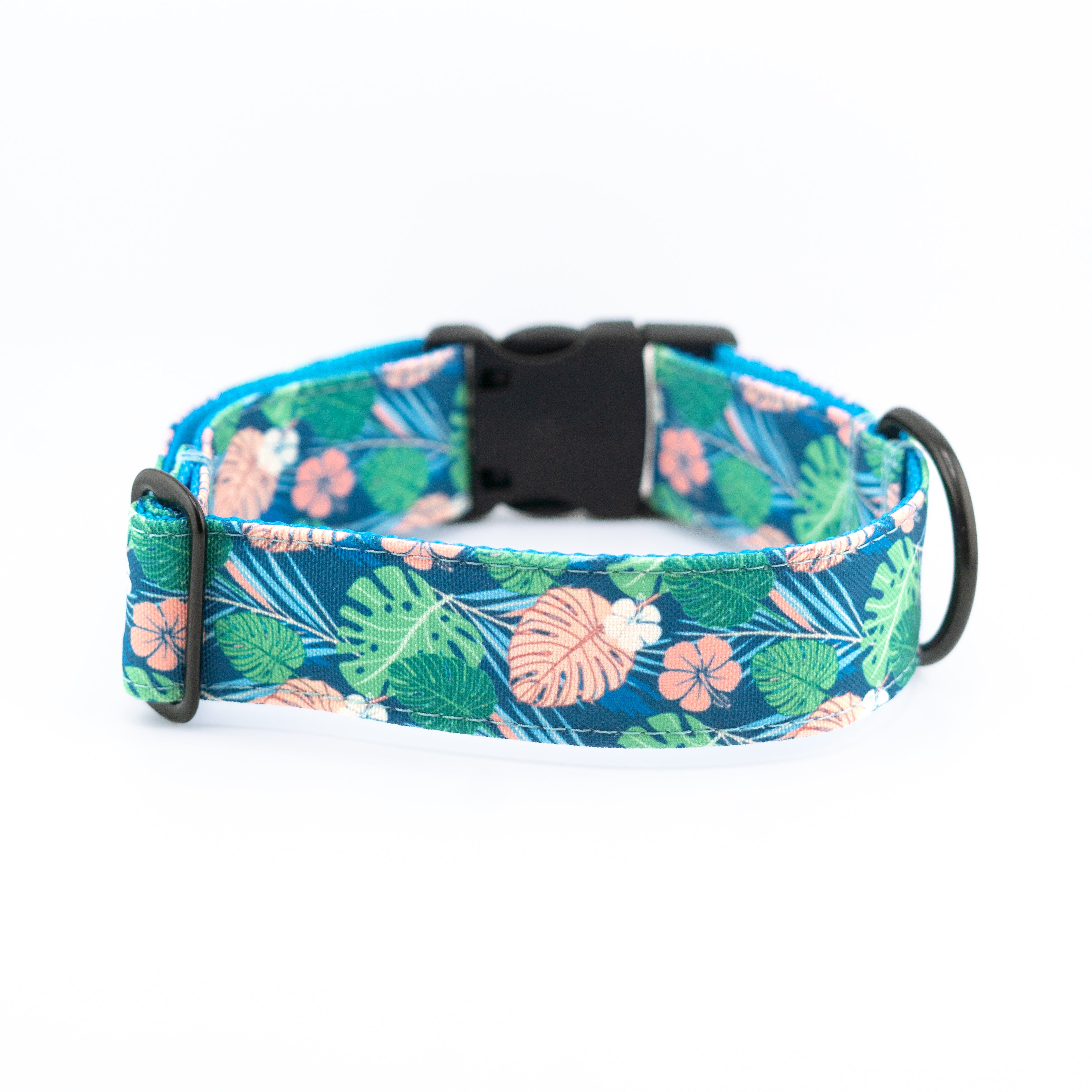 Hawaiian Monstera Collar